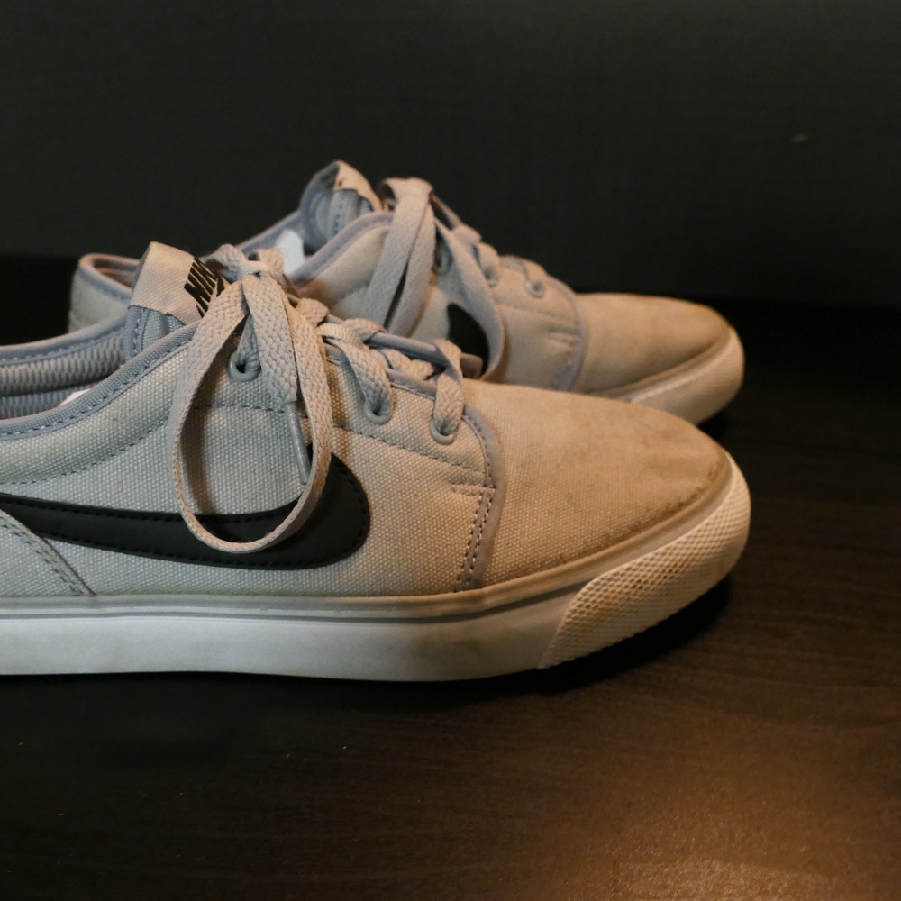 Nike SB Charge